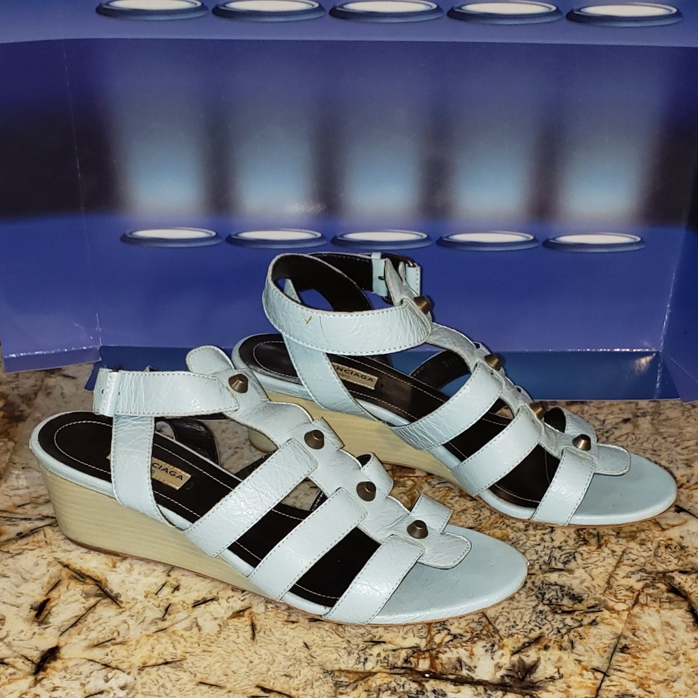 Authentic BALENCIAGA Wedges - Picture 4 of 9